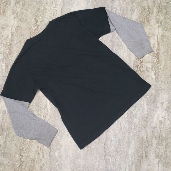 OLD NAVY VADER LIVES YOUTH TEE - Picture 4 of 4